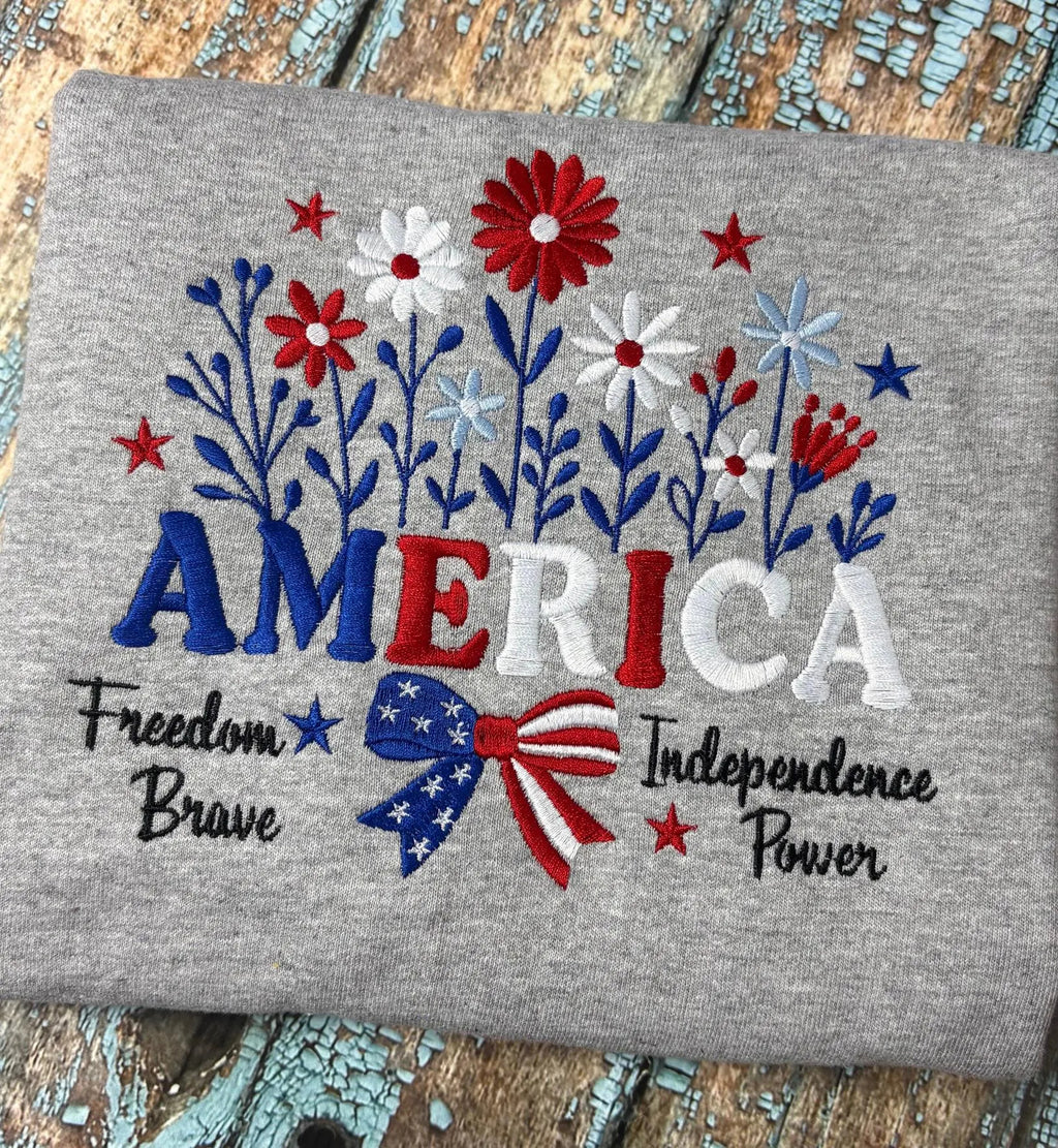 America Floral Embroidery Design, Patriotic Wildflower 4th of July Embroidery File, Independence Day Embroidery File Patriotic